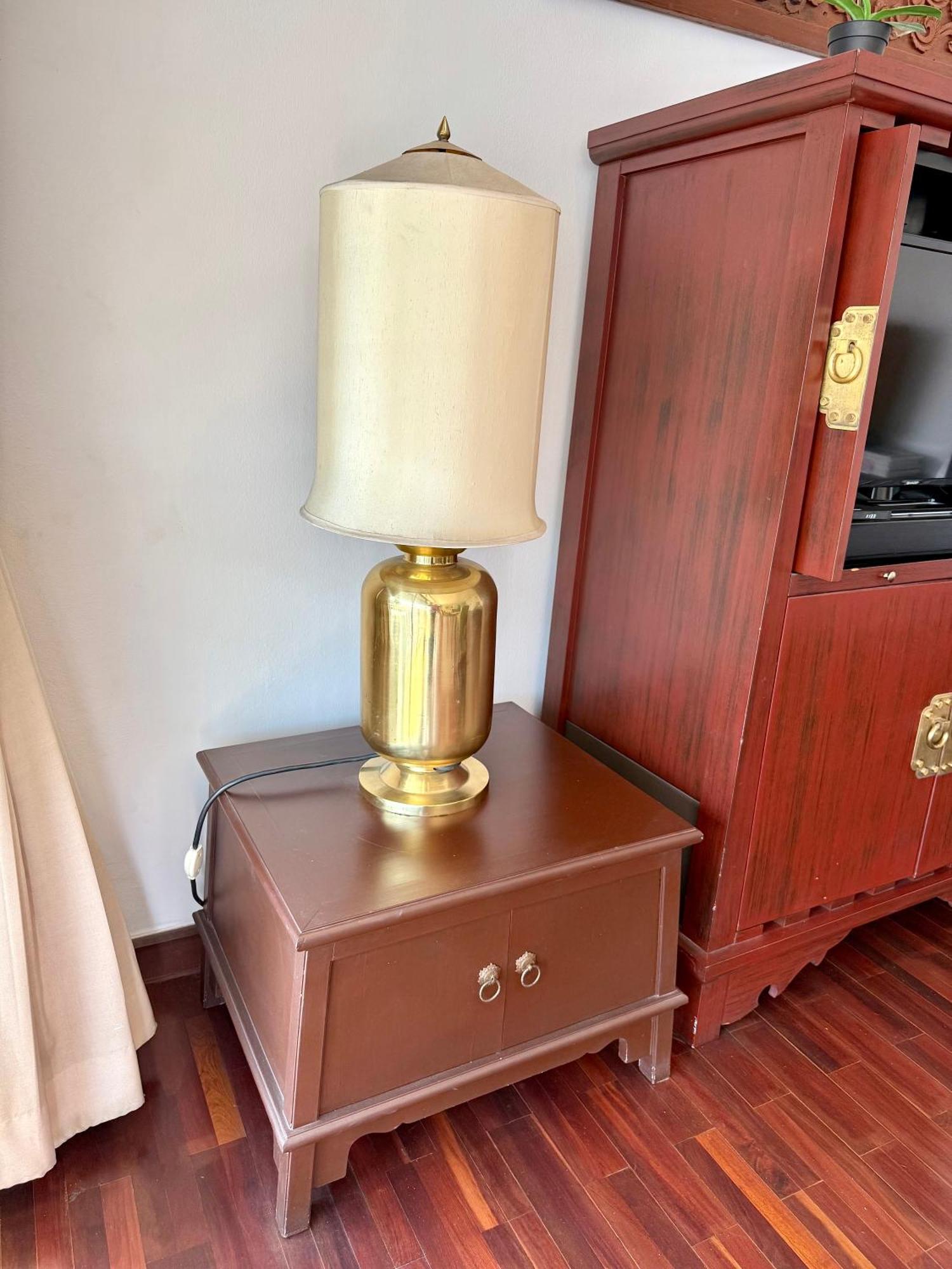 Samsen Suites Spacious 2Br Contemporary Thai Style Бангкок Екстер'єр фото